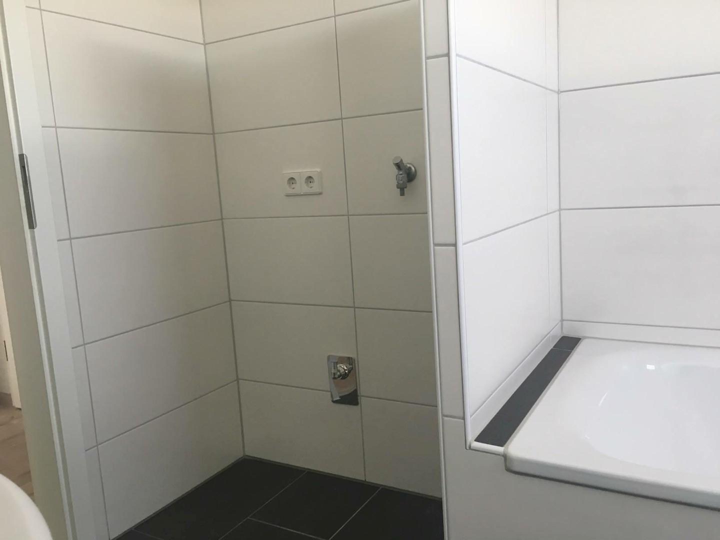 Bad, Platz für Waschmaschine