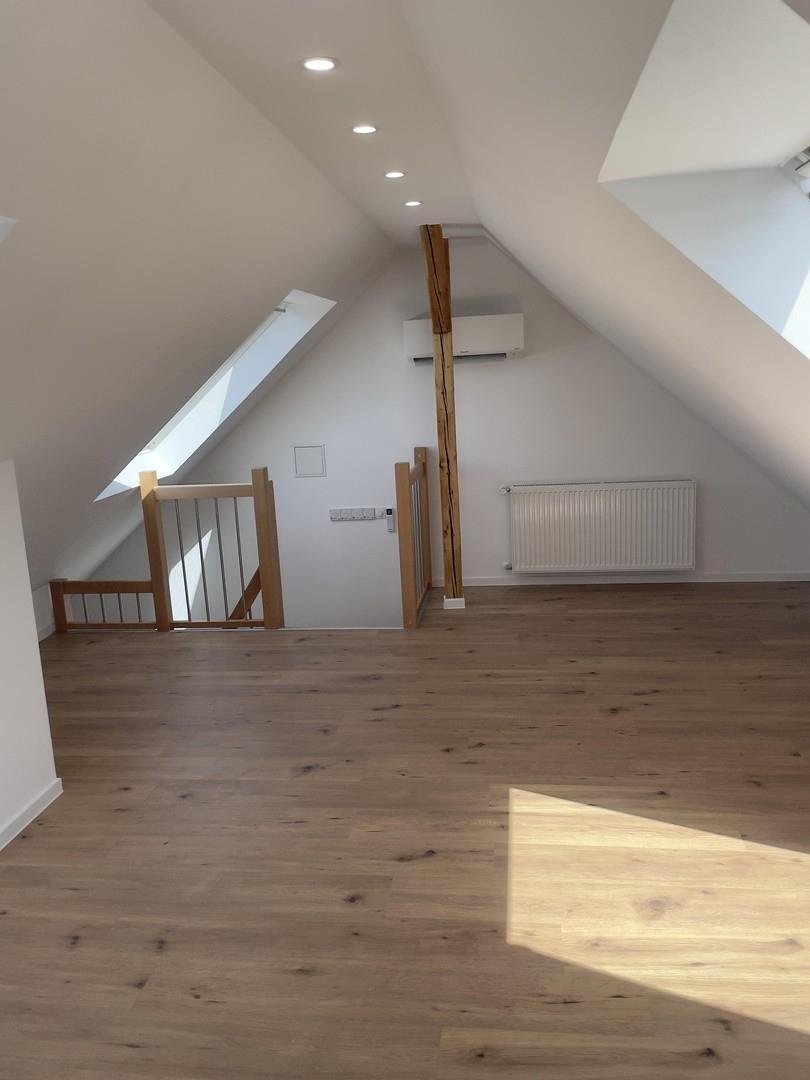 Wohnzimmer zur Treppe 
