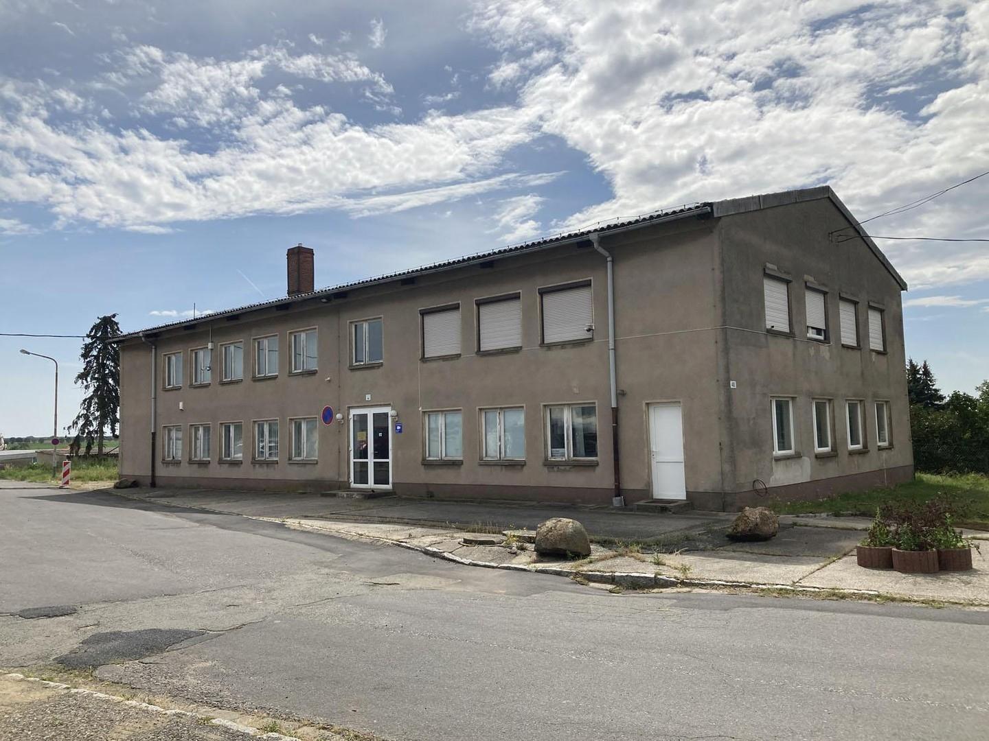 F2 Bürogebäude