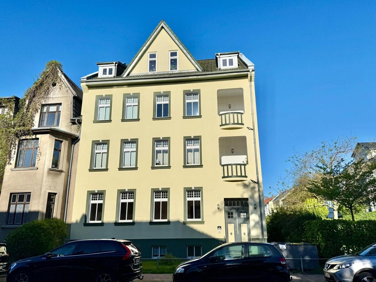 Mehrfamilienhaus