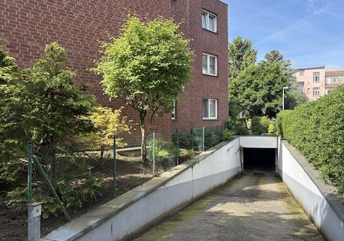 Tiefgaragenzufahrt