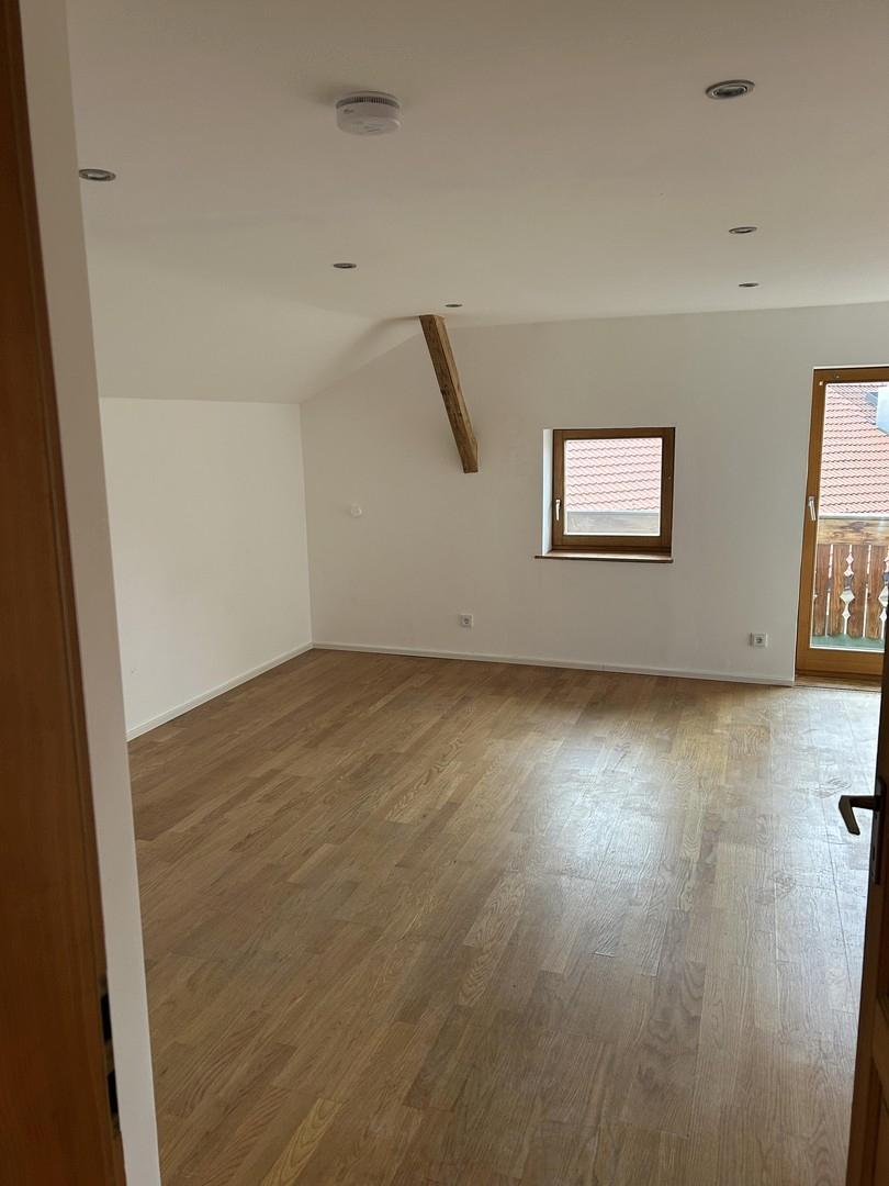 Wohnzimmer DG