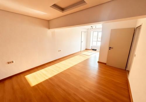 2. Zimmer Wohnung/Büro