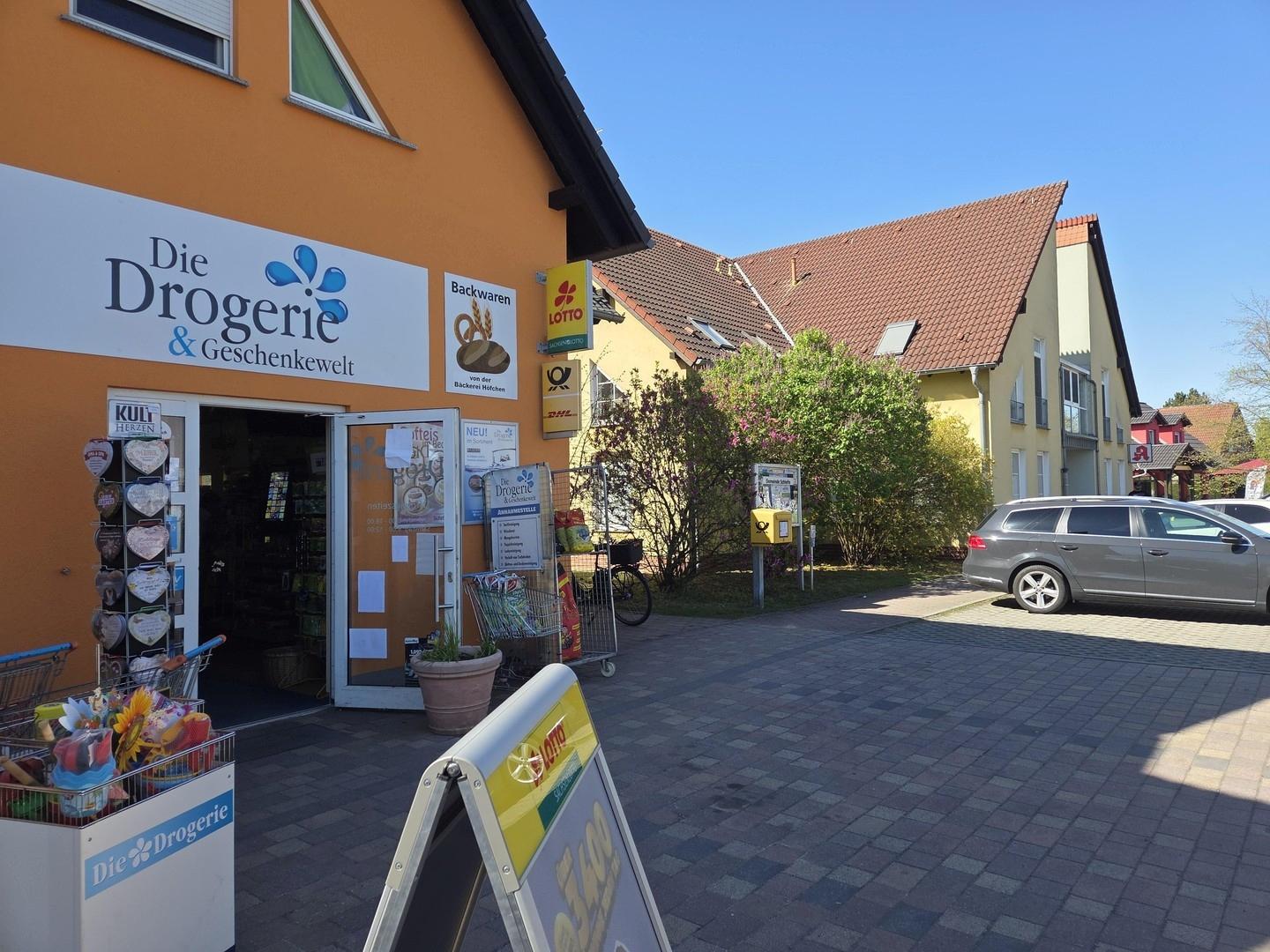 Drogerie in Straße ggü des MFH