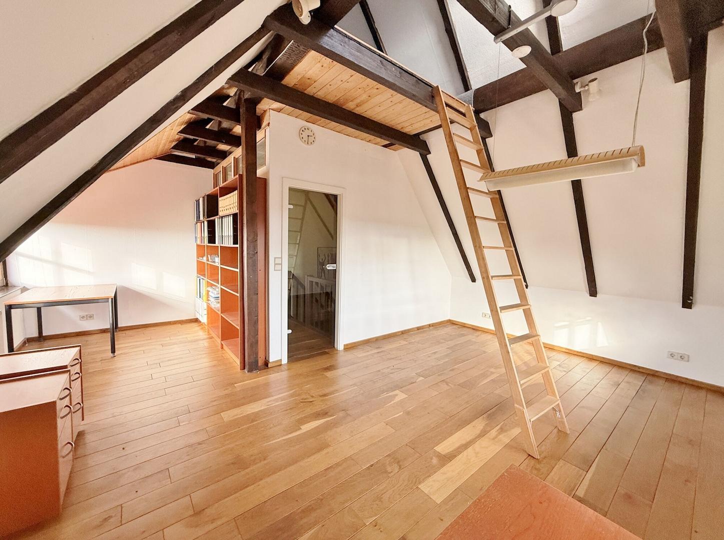Haupthaus / DG / gemütliches Zimmer (Schlafgalerie)