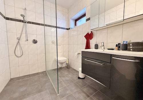 Einliegerwohnung / EG / Duschbad
