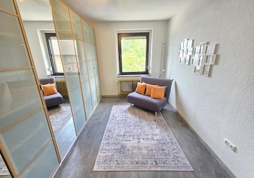Ankleide/Büro - OG