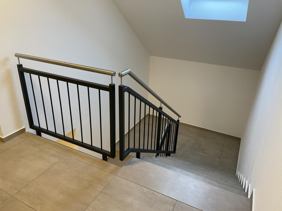 Treppenhaus oben vor der Wohnung