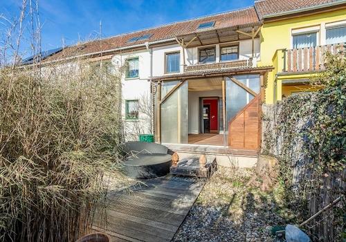 Gartenbereich mit Terrasse
