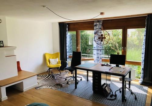Großes Arbeits-Schlfzimmer