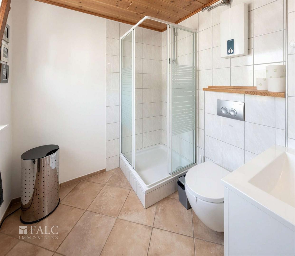 Badezimmer 1.OG