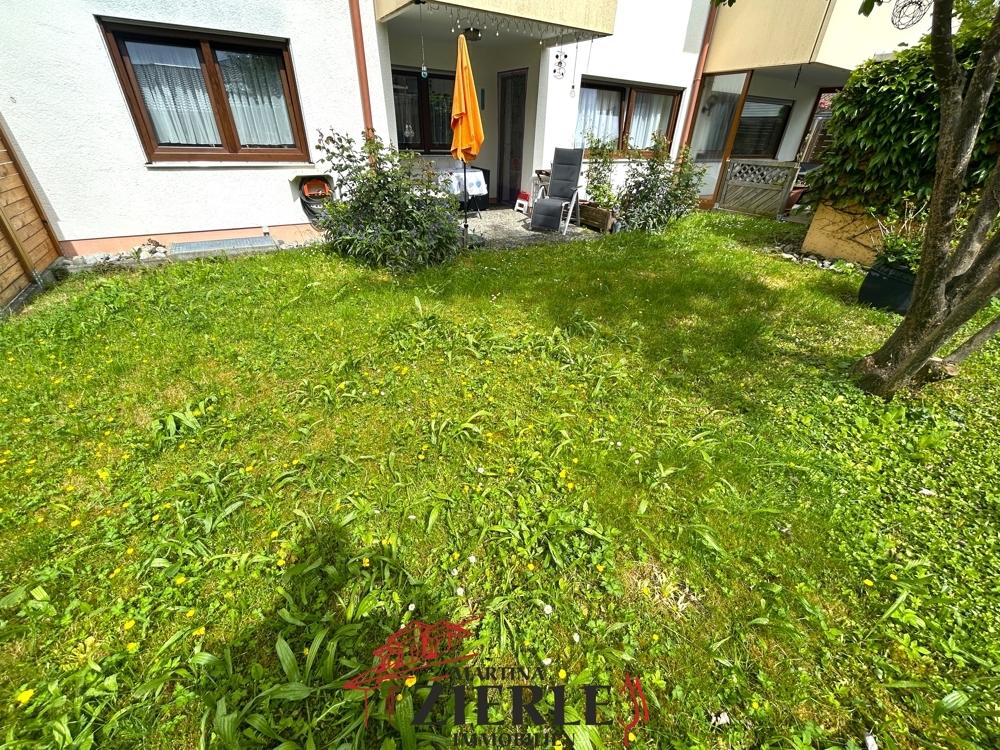 2_Terrasse mit Garten
