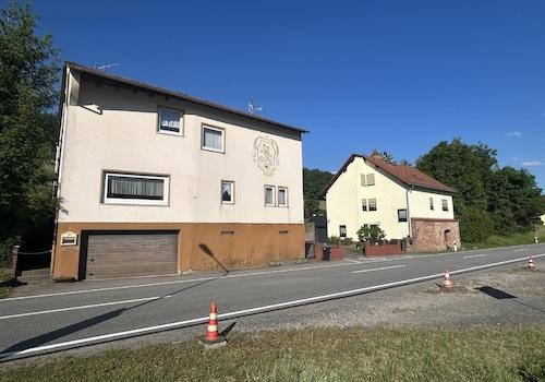 Straßenansicht