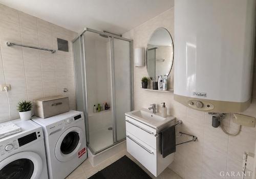 Badezimmer DG