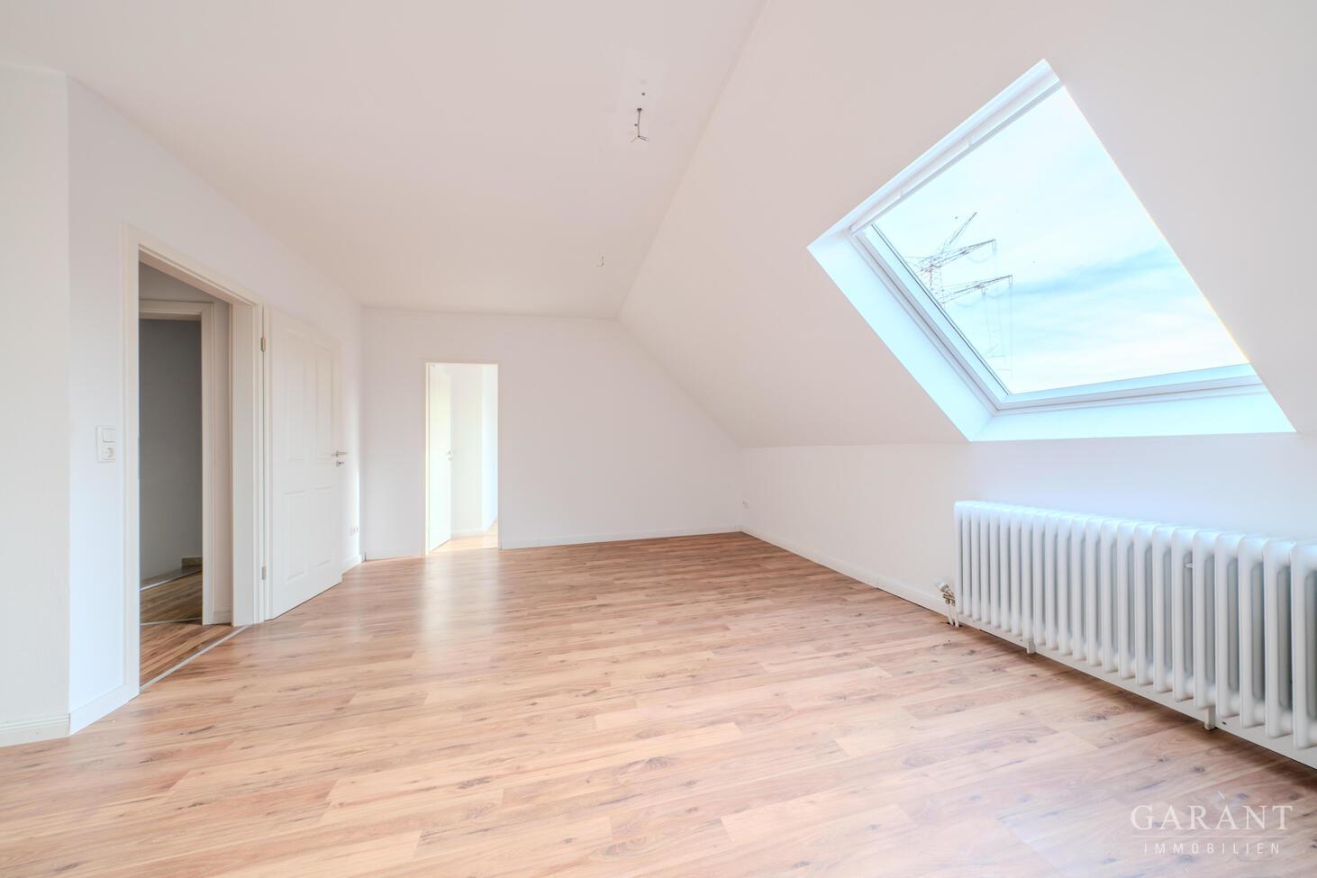 Schlafzimmer DG