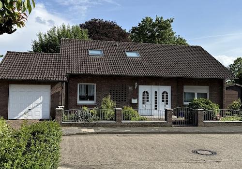 Hausansicht Strasse