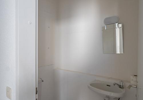 separate Toilette