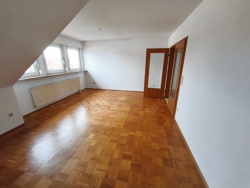 Wohnzimmer Bild 4
