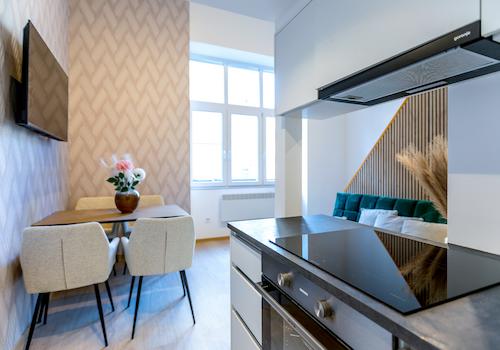 Küchen und Essbereich einer Wohnung