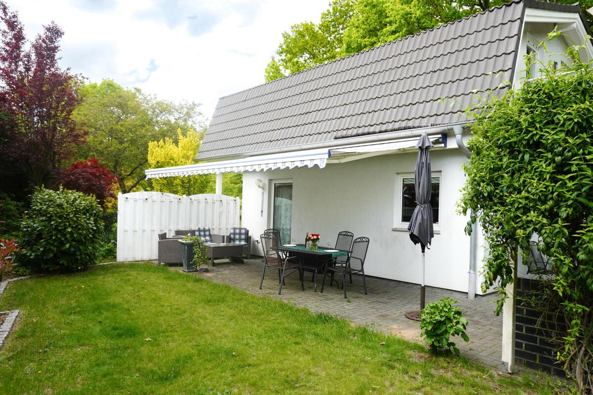 Seitenansicht/Terrasse