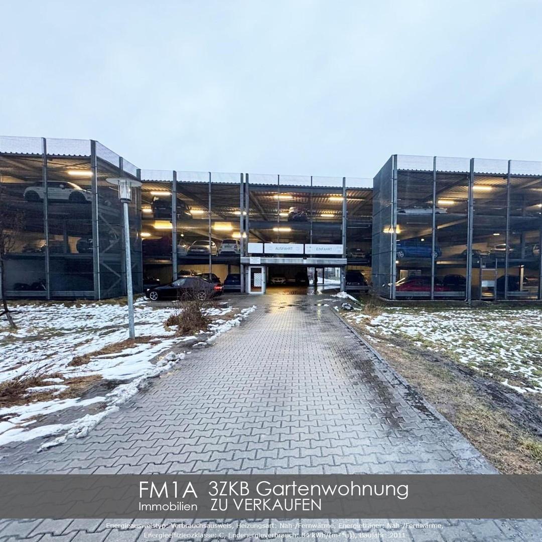 Einfahrt Hochgarage