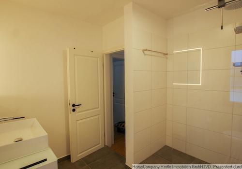 Badezimmer OG
