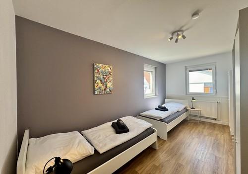 ROOM1