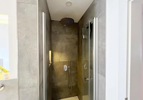 Dusche