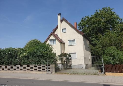 Straßenansicht