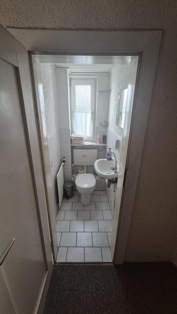 Gäste-WC EG