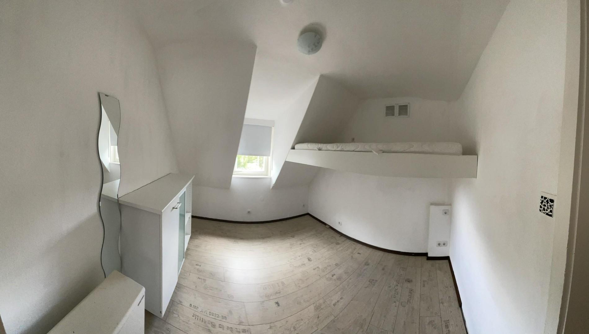 OG kleines Zimmer