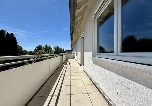 Großer Balkon