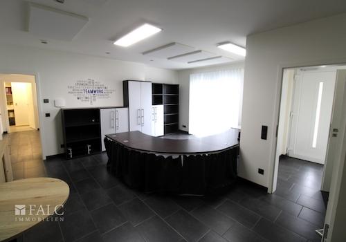 Büro EG