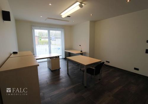 Büro EG