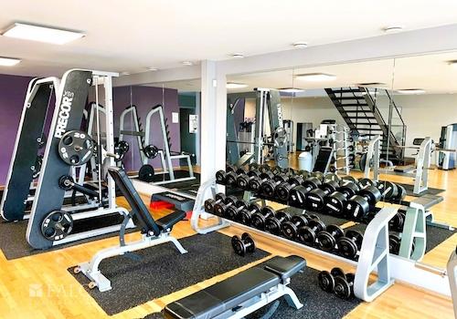 Fitnessstudio OG