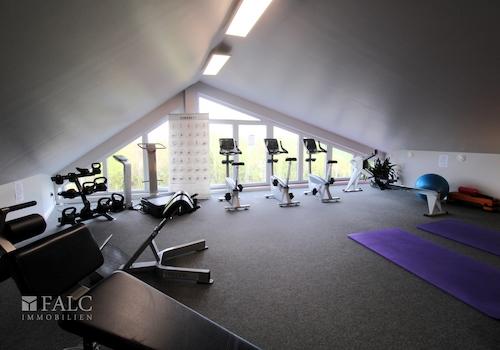 Fitnessstudio Empore