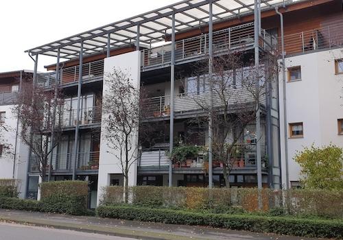 Gepflegtes Mehrfamilienhaus