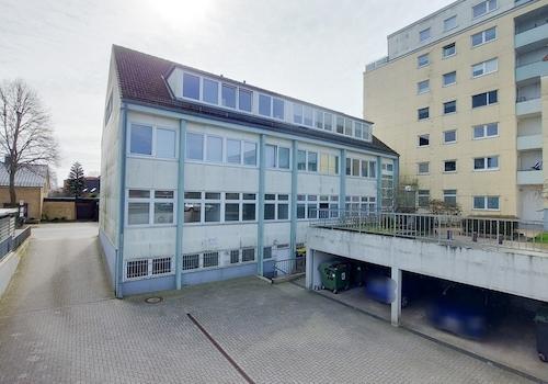 PKW-Stellplätze