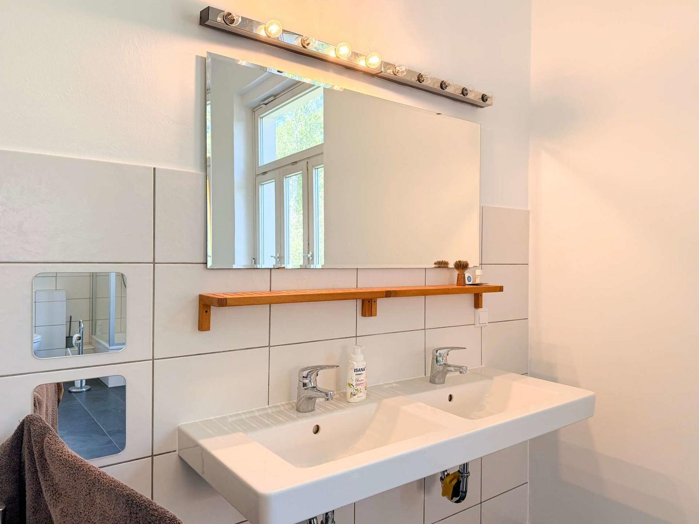 Badezimmer 1.OG