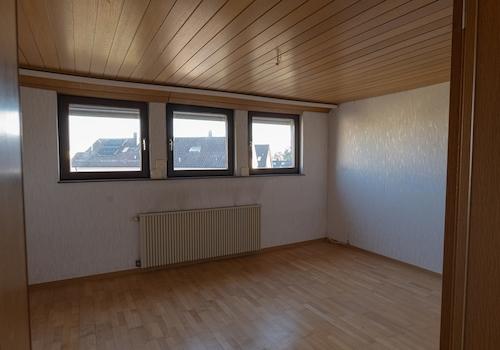 Zimmer 2 OG