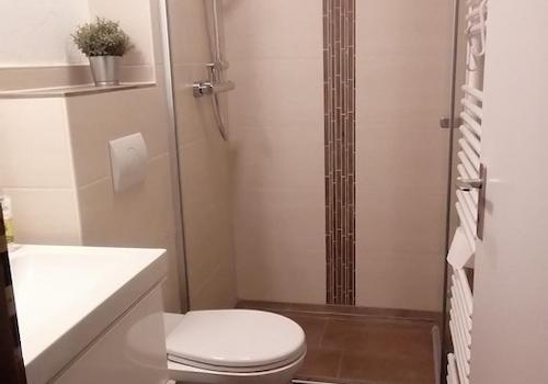 modernes Duschbad
