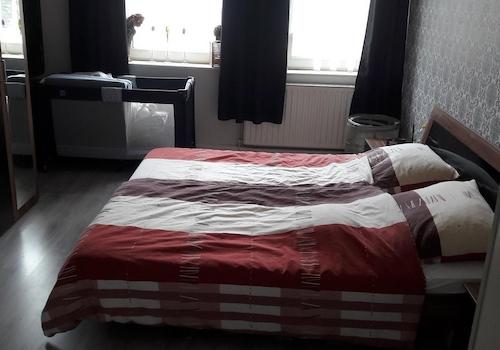 Schlafzimmer 2 v. Neuvermietun