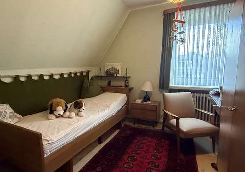 Zimmer 1 Dachgeschoss