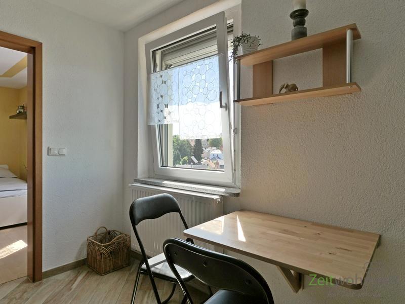 kleiner Essplatz am Fennster