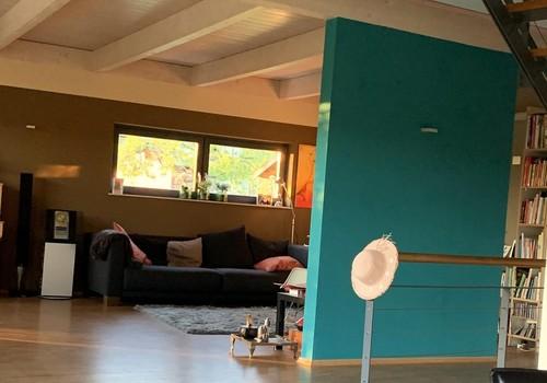 Blick ins Wohnzimmer