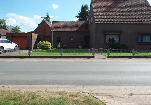 Straßenansicht