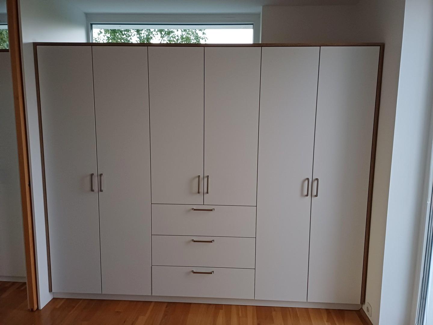 Schlafzimmerschrank