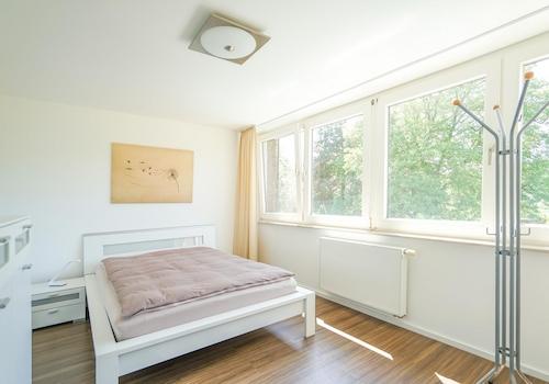 1. Schlafraum oben