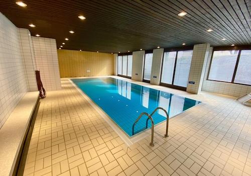Privates Schwimmbad 2