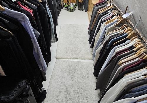 Begehbarer Kleiderschrank